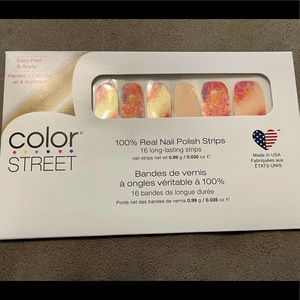 Poppy That Nail Strips from ColorStreet